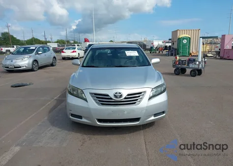 2009 Toyota Camry Hybrid z USA, uszkodzony, nr VIN 4T1BB46K09U109109